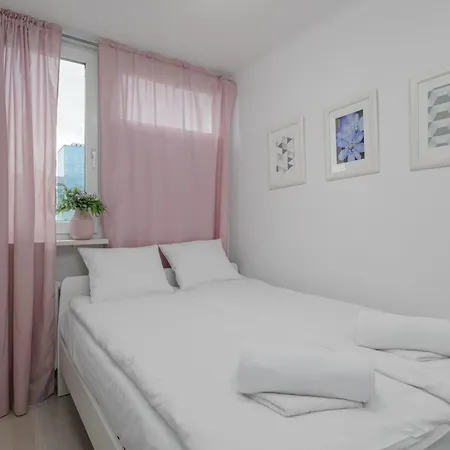 Jana Pawla Ii 20 By Nyx Apartament
